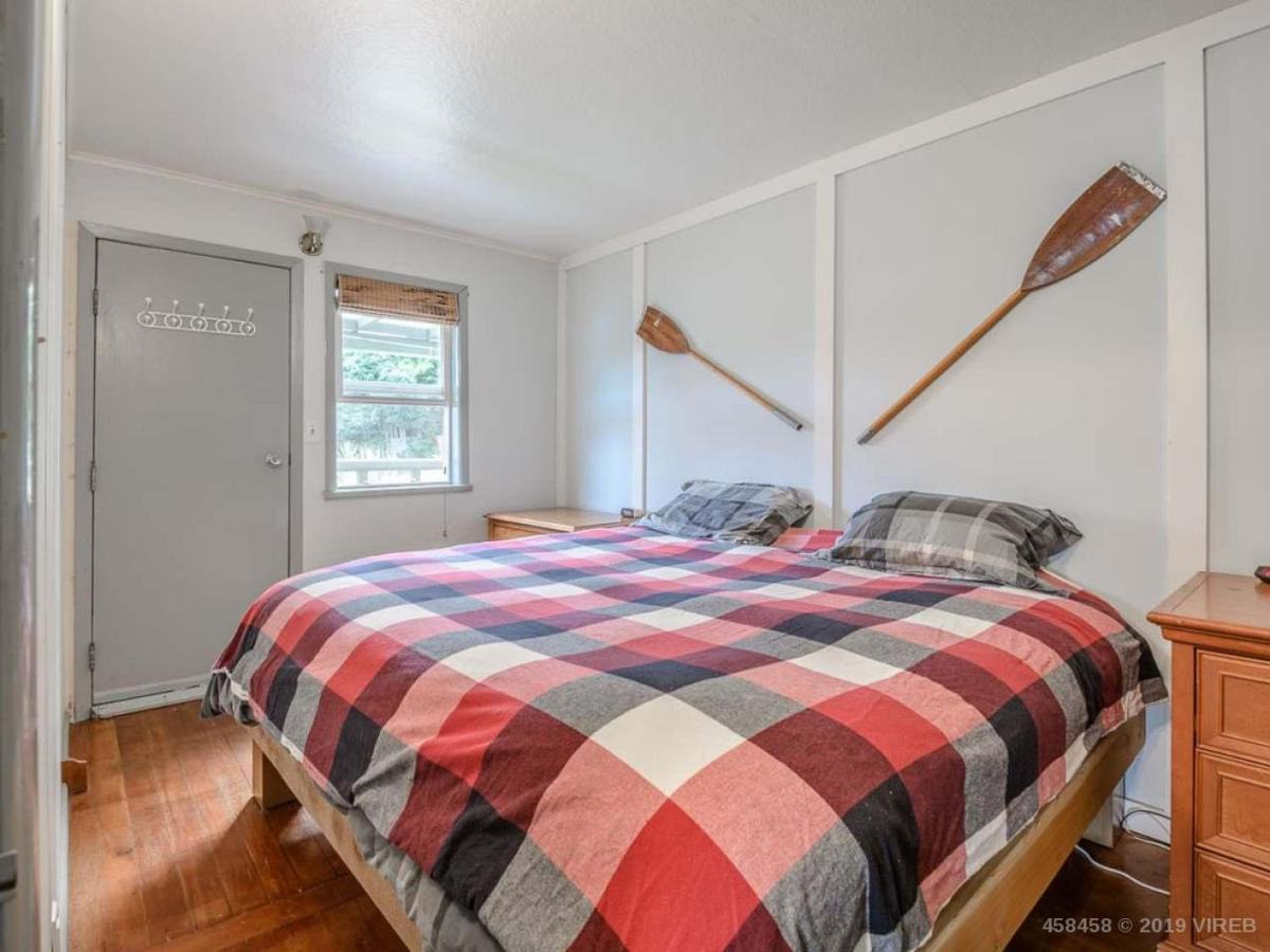 Woods End Landing Hotel Bamfield Luaran gambar