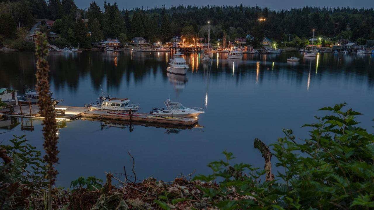 Woods End Landing Hotel Bamfield Luaran gambar